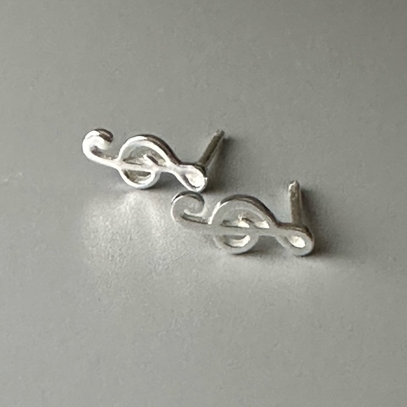 Sterling Silver Treble Clef Tiny Stud Earrings - Picture 5 of 8